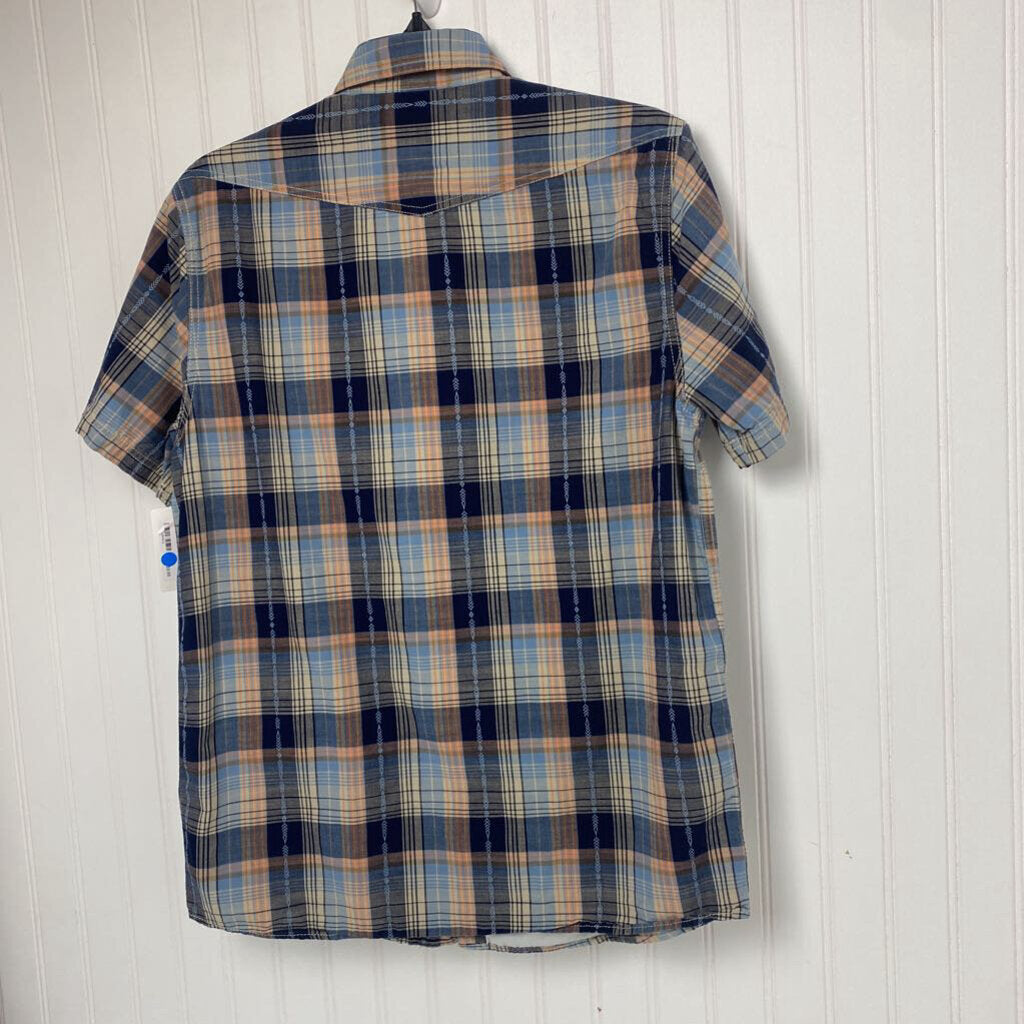 BUTTON UP SHIRT
