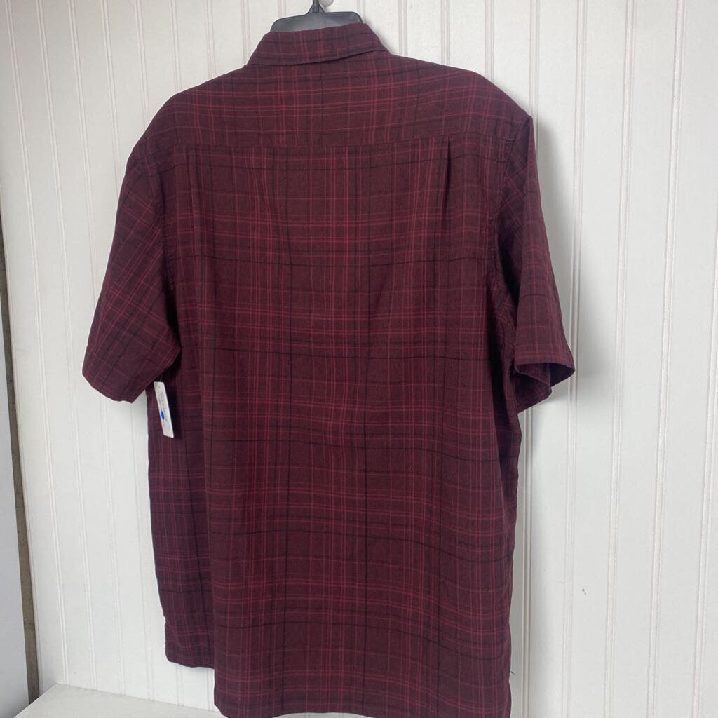 BUTTON UP SHIRT