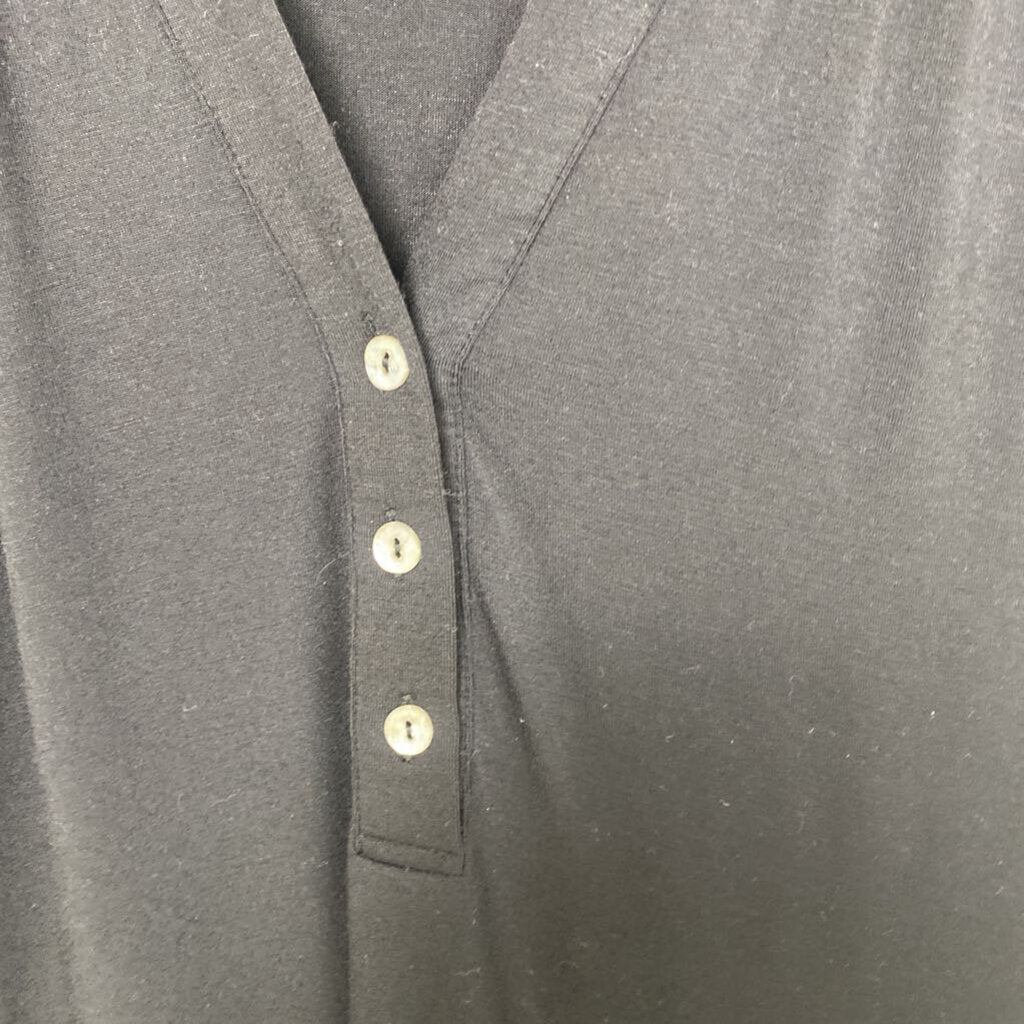 SHORT SLEEVE TOP