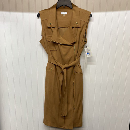 SHORT EVERYDAY DRESS
