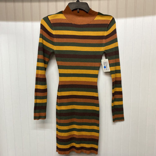 SHORT EVERYDAY DRESS