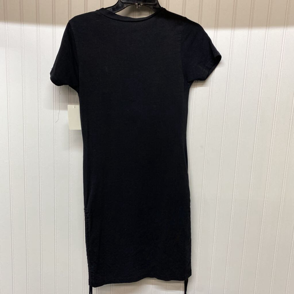 SHORT EVERYDAY DRESS