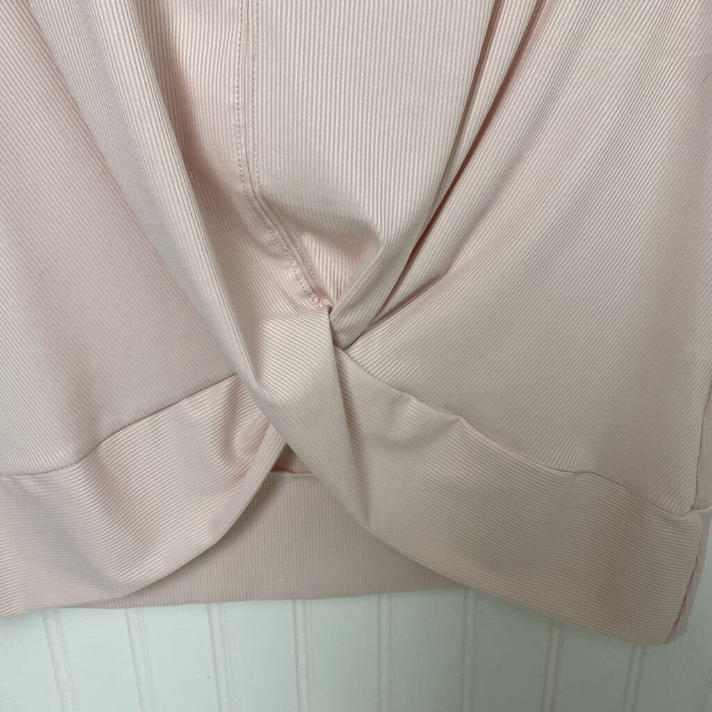 GATHERED FRONT SLEEVLESS TOP
