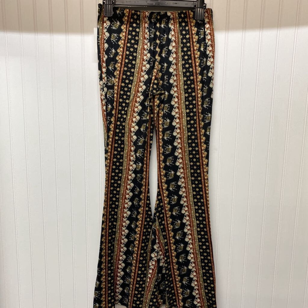 WIDE LEGGED LEGGINGS