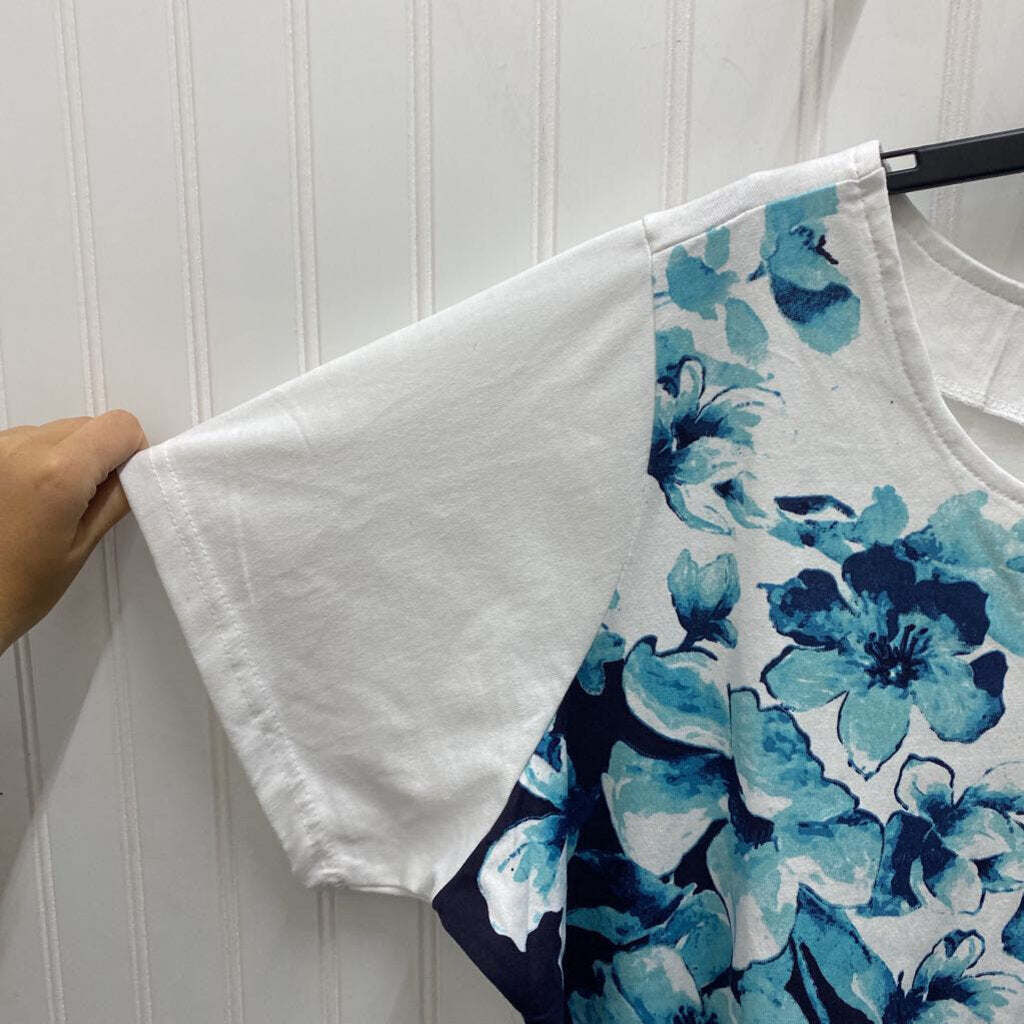 SHORT SLEEVED TOP