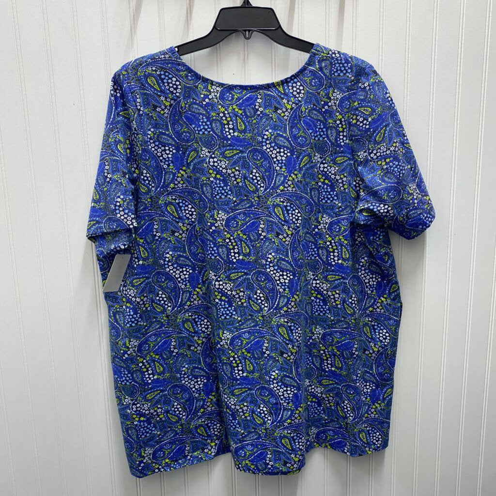 SQUARE NECK SHORT SLEEVED