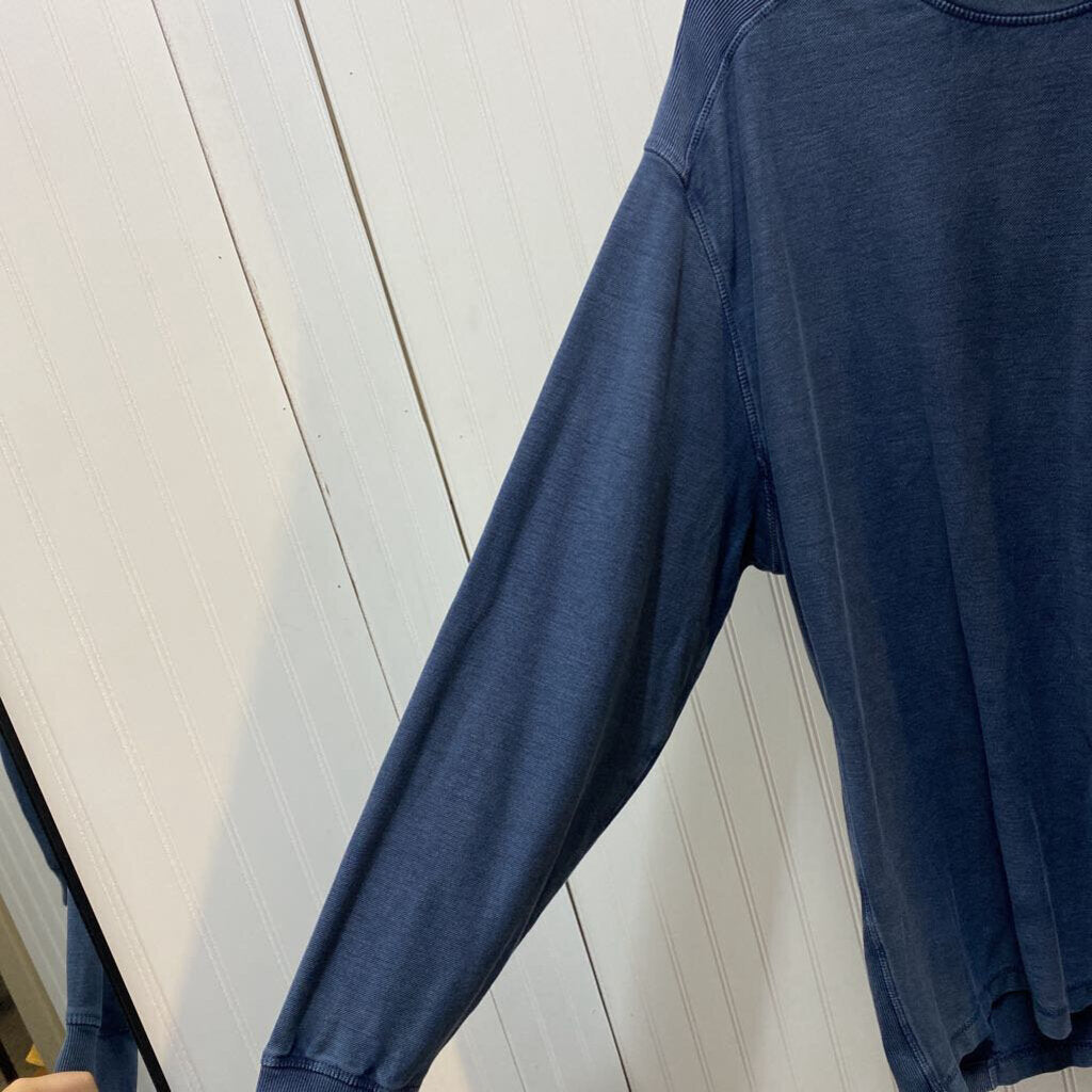 LONG SLEEVED SHIRT