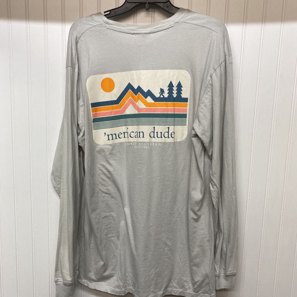 LONG SLEEVED GRPHIC TEE