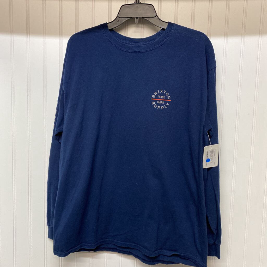 LONG SLEEVED GRAPHIC TEE