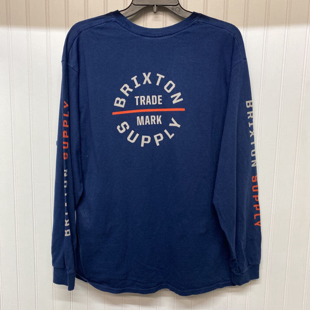 LONG SLEEVED GRAPHIC TEE