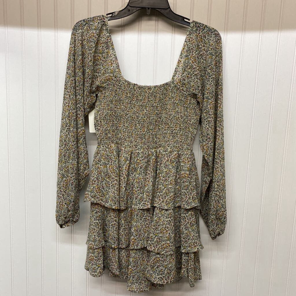 RUFFLED LONG SLEEVED DRESS