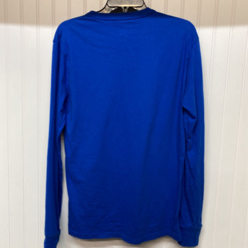 LONG SLEEVED GRAPHIC TEE