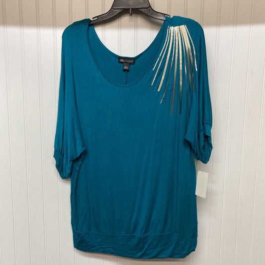 EMBELLISHED SHORT SLEEVE KNIT TOP