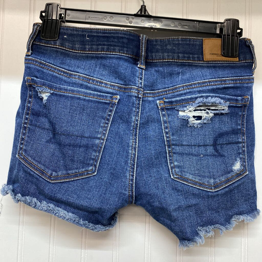DISTRESSED DENIM SHORTS