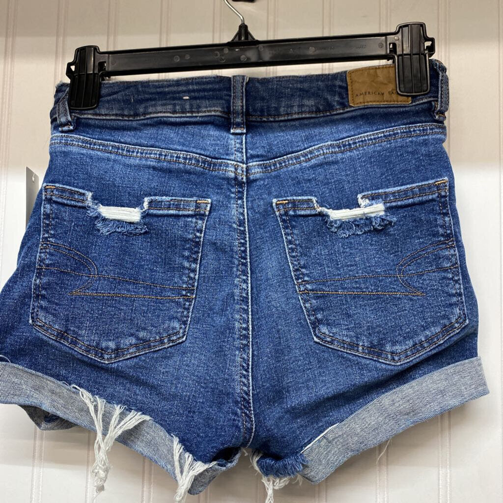 CUFFED DISTRESSED SHORTS