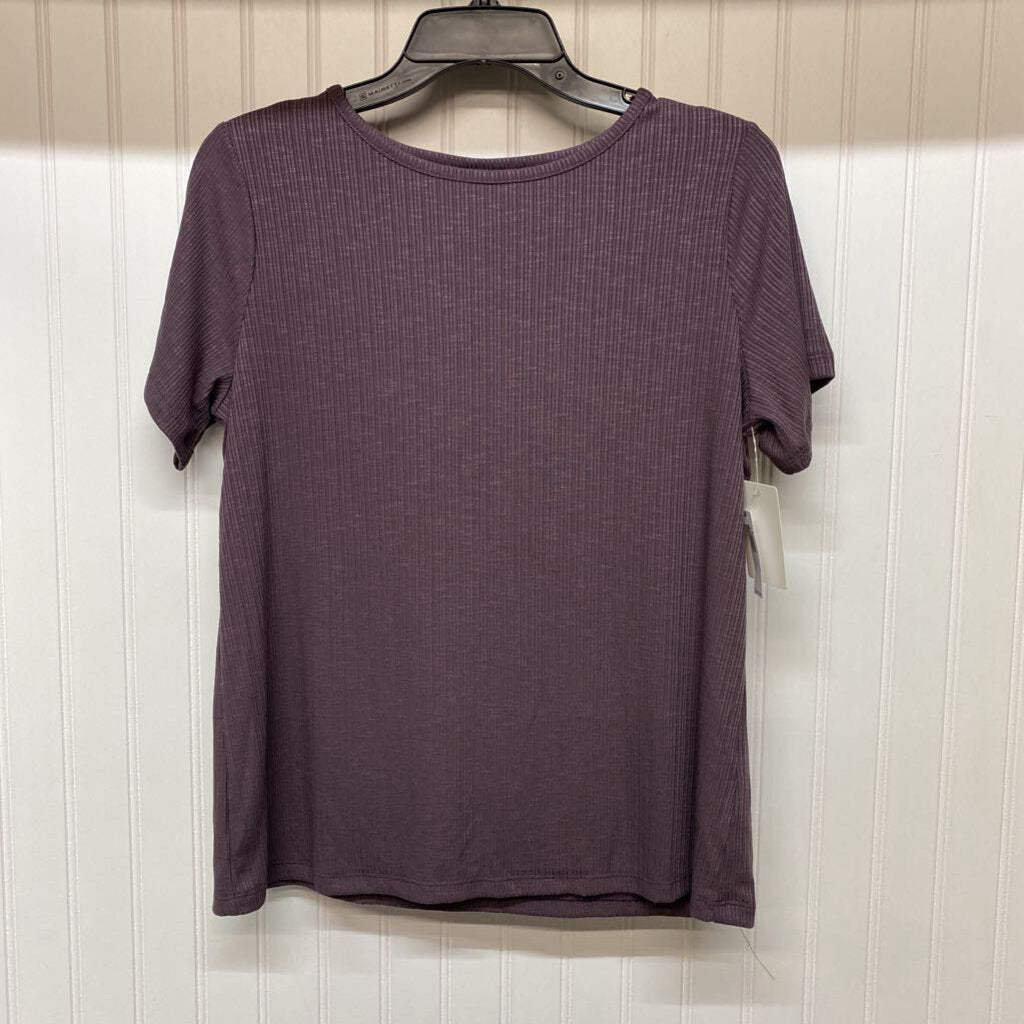 SHORT SLEEVE RIBBED KNIT TOP
