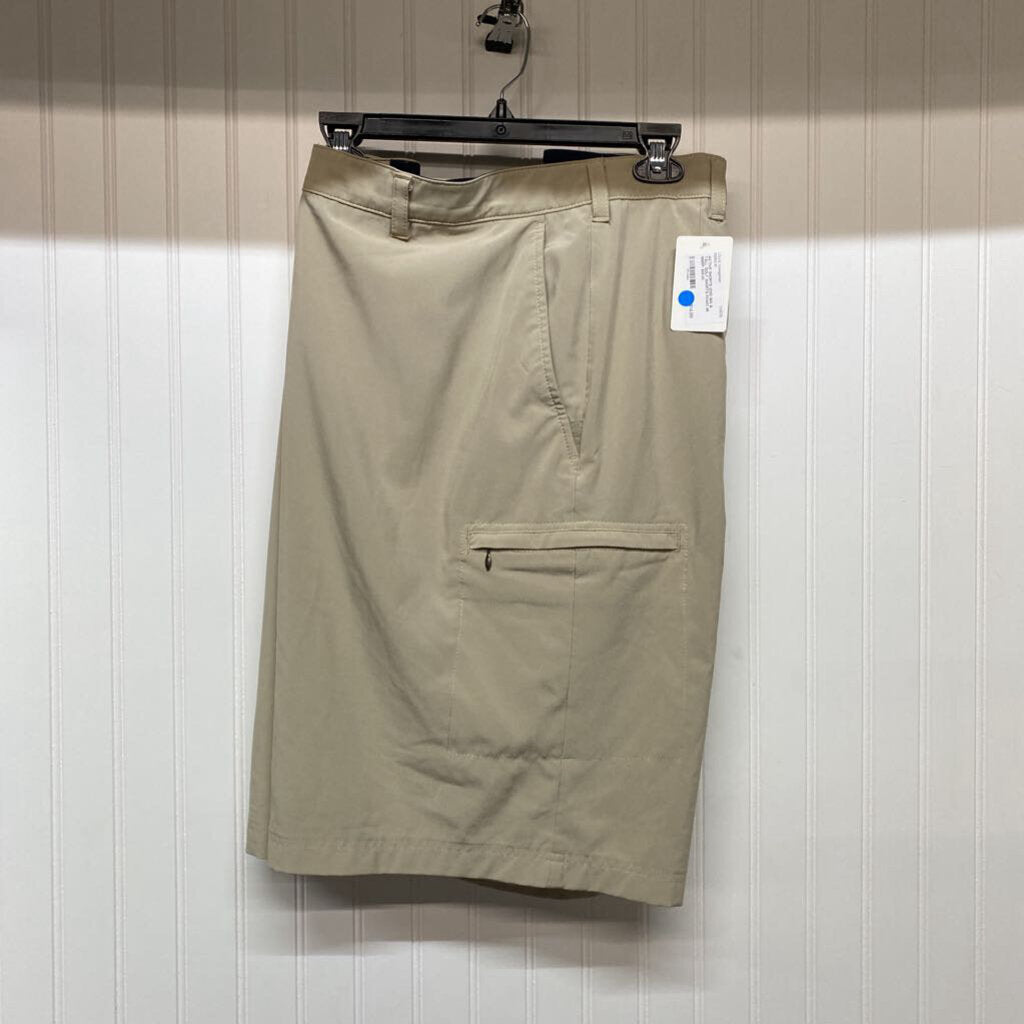 BIG & TALL GOLF SHORTS