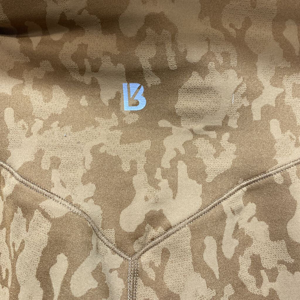 BROWN GYM SHORTS