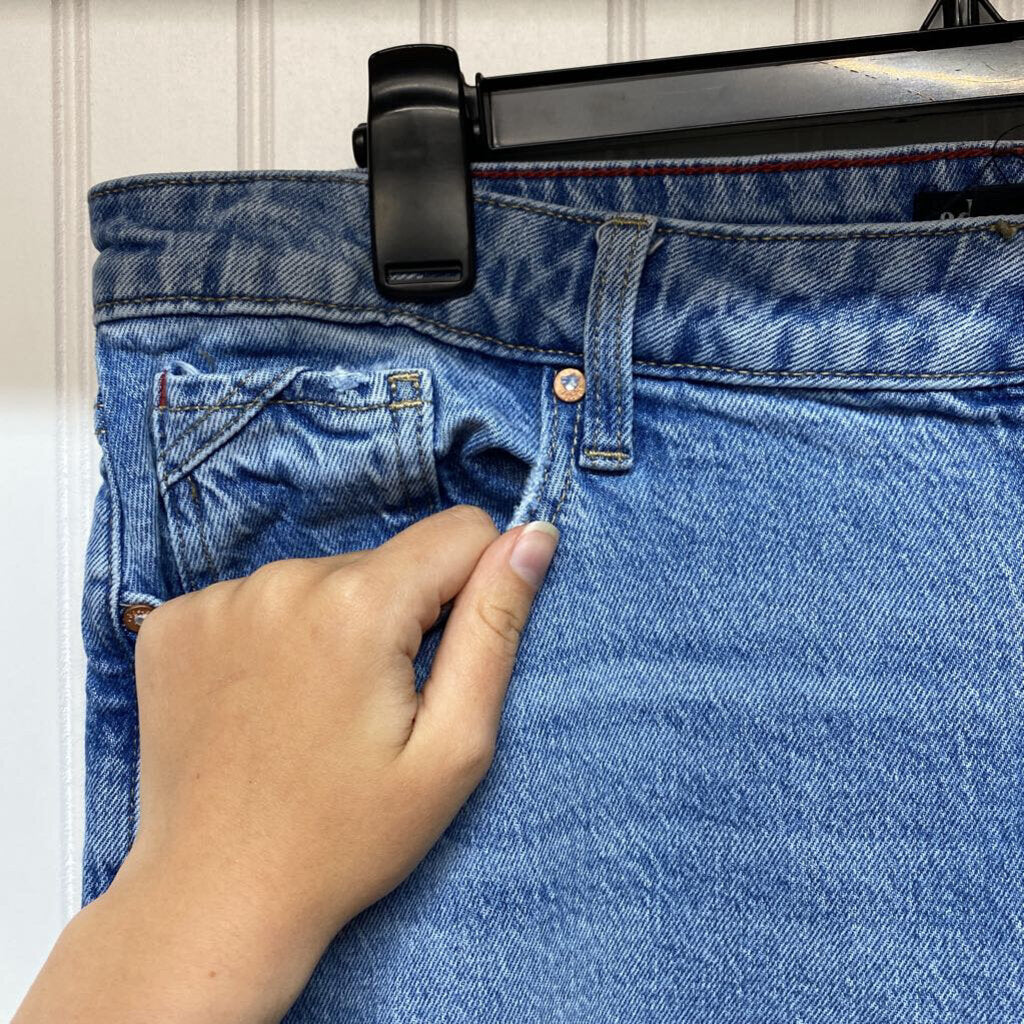 DENIM JEANS