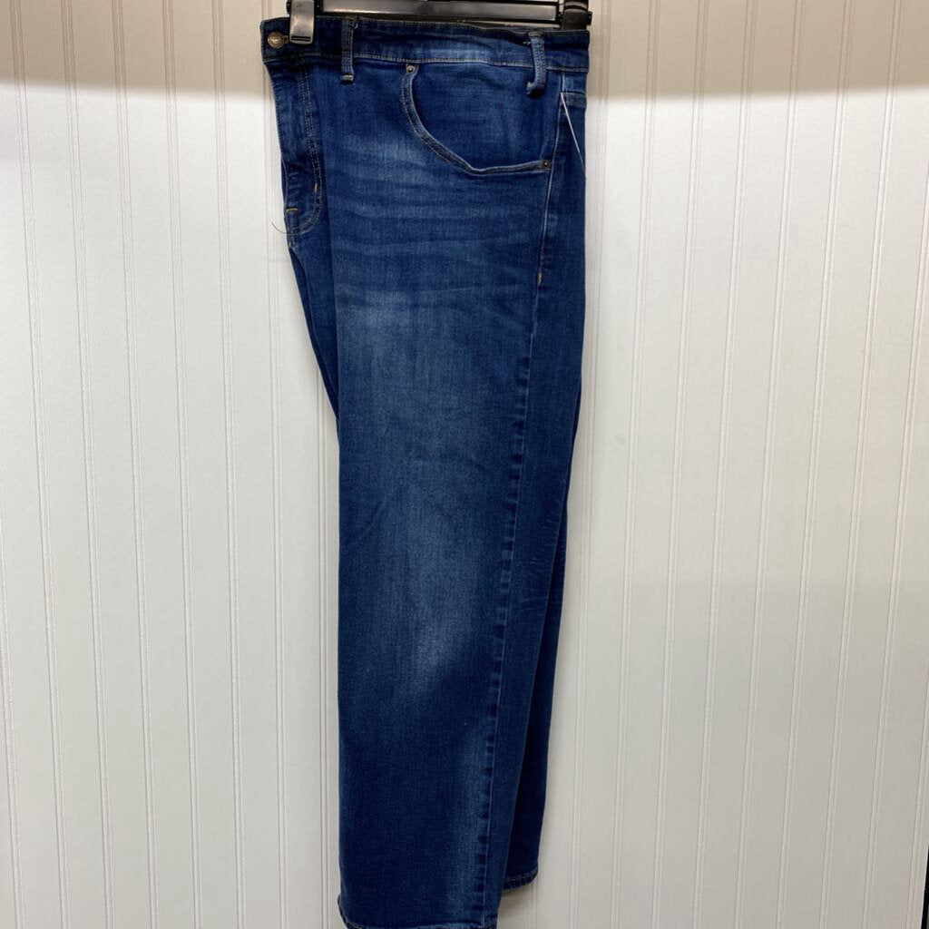BIG & TALL DENIM JEANS