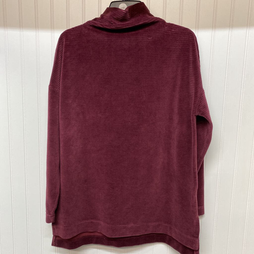 LONG SLEEVE RIBBED KNIT TOP
