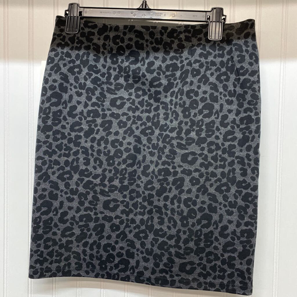 CHEETAH PRINT SHORT SKIRT