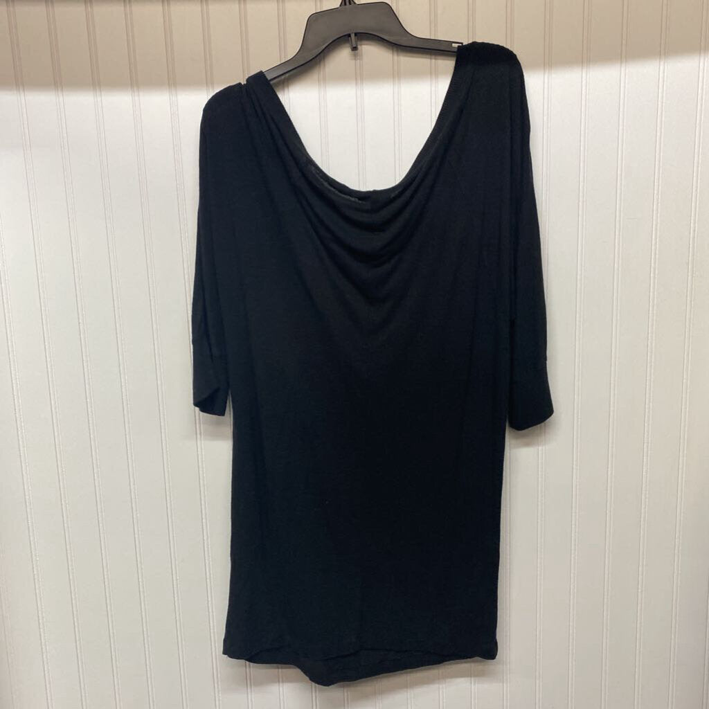 SCOOP NECK 3/4 SLEEVE TOP