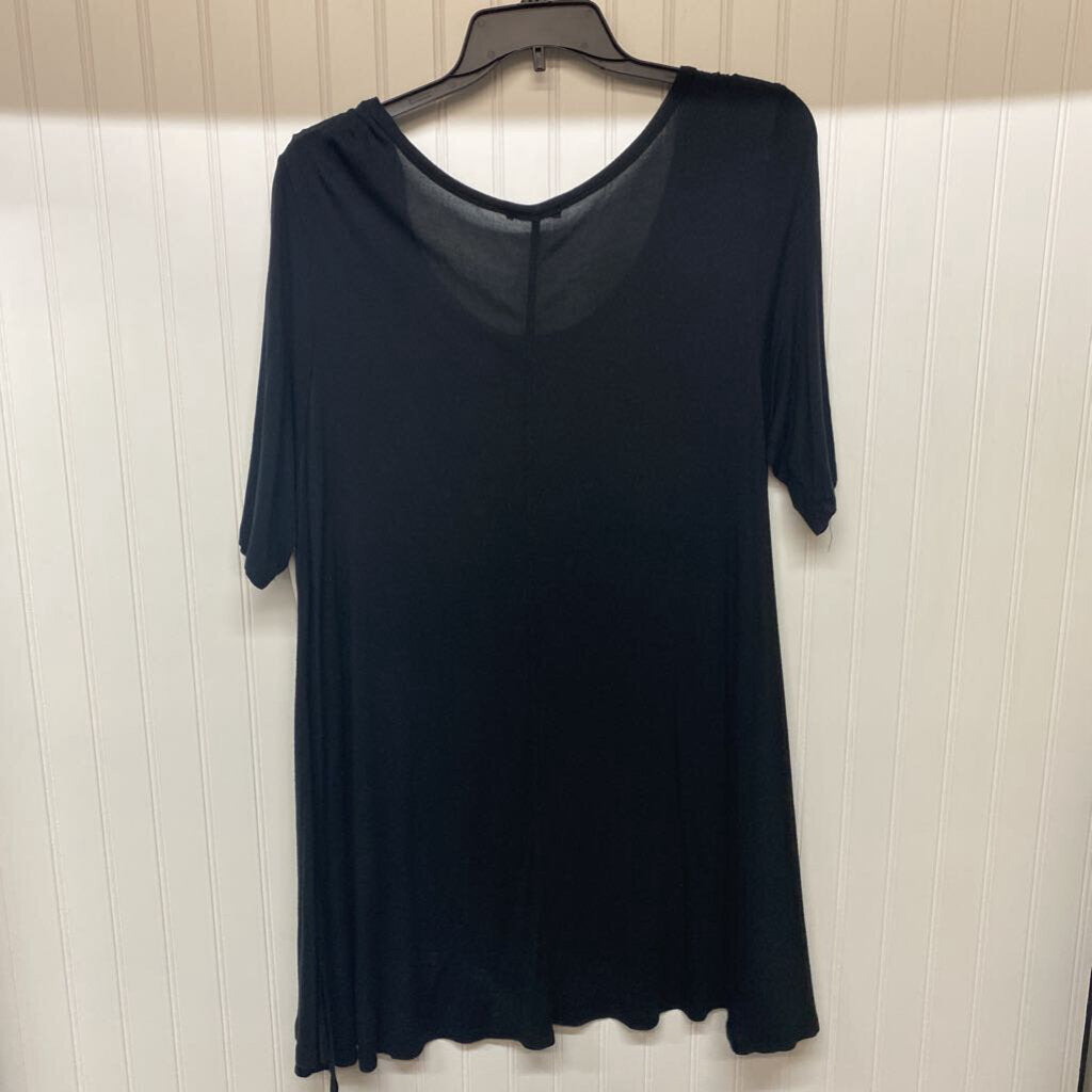 SHORT SLEEVE SCOOP NECK SHORT DRESS