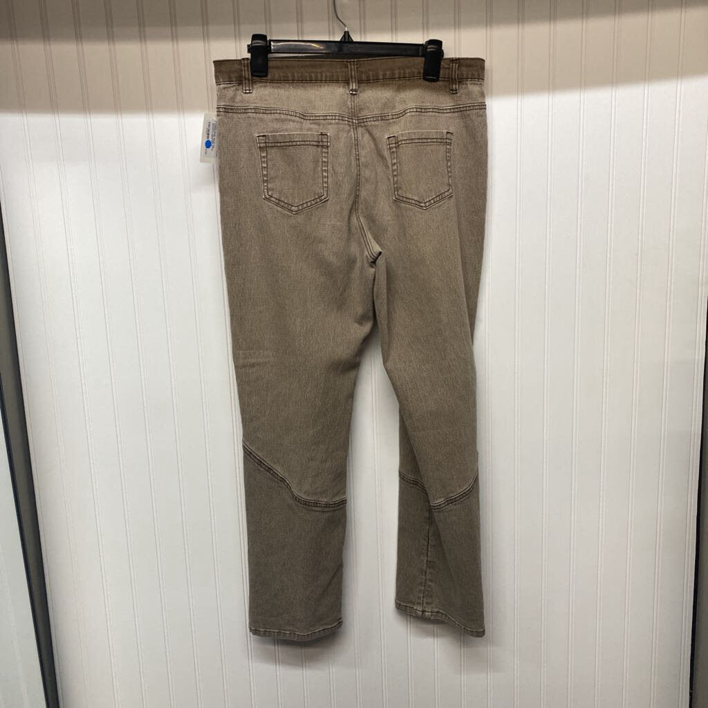 STRAIGHT LEG DENIM JEANS