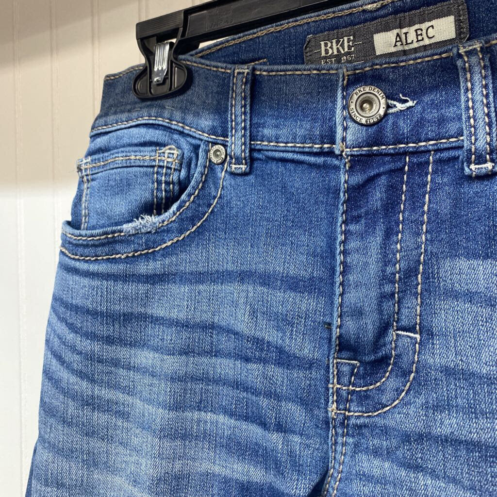 STRAIGHT LEG ALEC DENIM JEANS