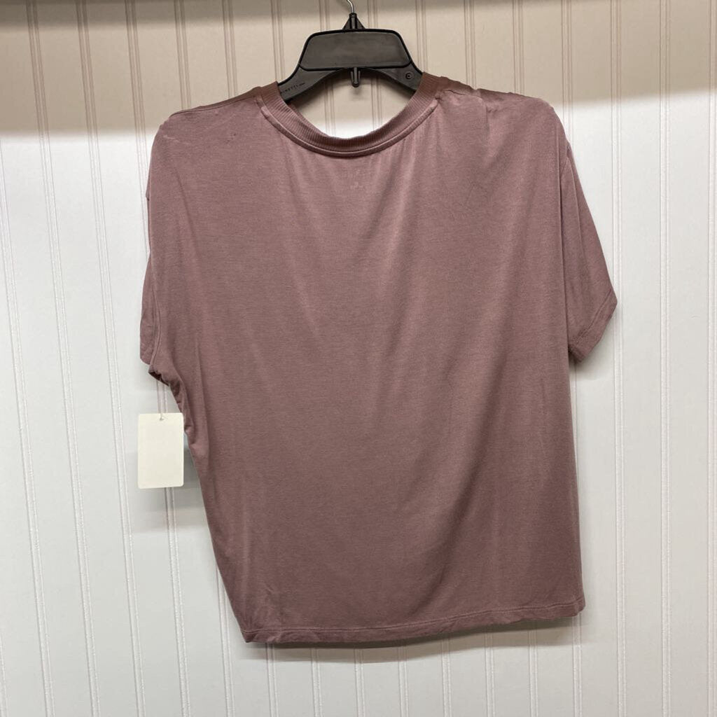 PINK GRAPHIC T