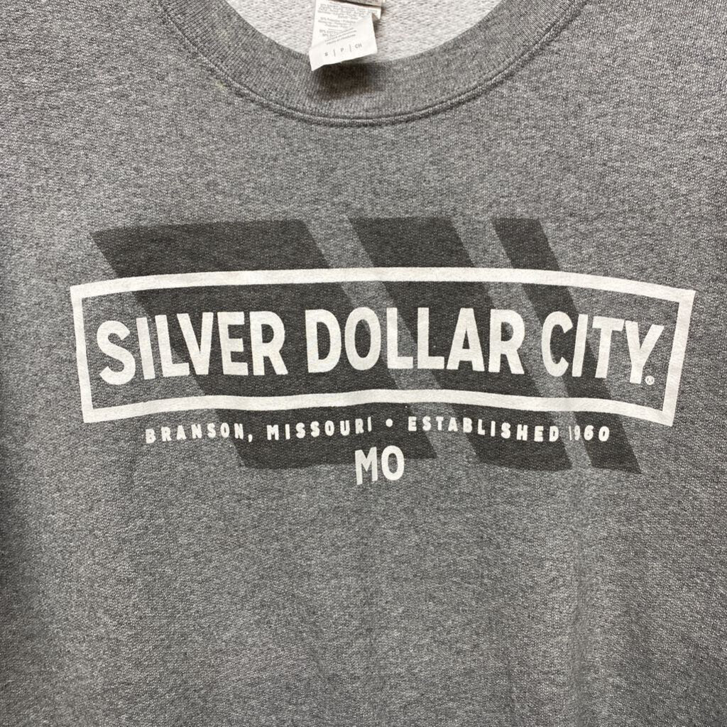 GRAY GRAPHIC SWEATSHIRT