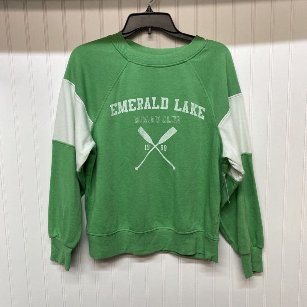 GREEN SWEATSHIRT