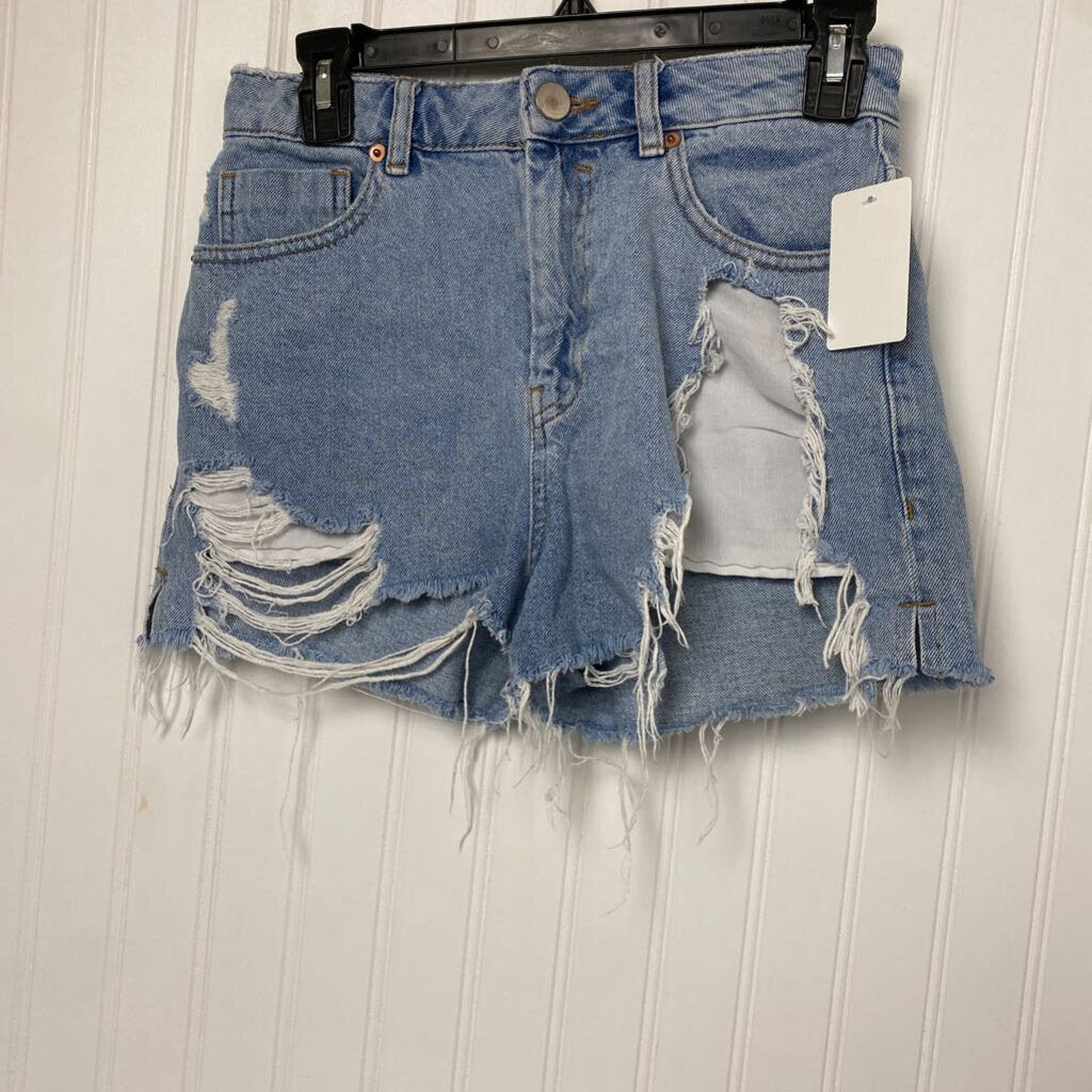 HIGH WAISTED DISTRESSED DENIM CUTOFF SHORTS