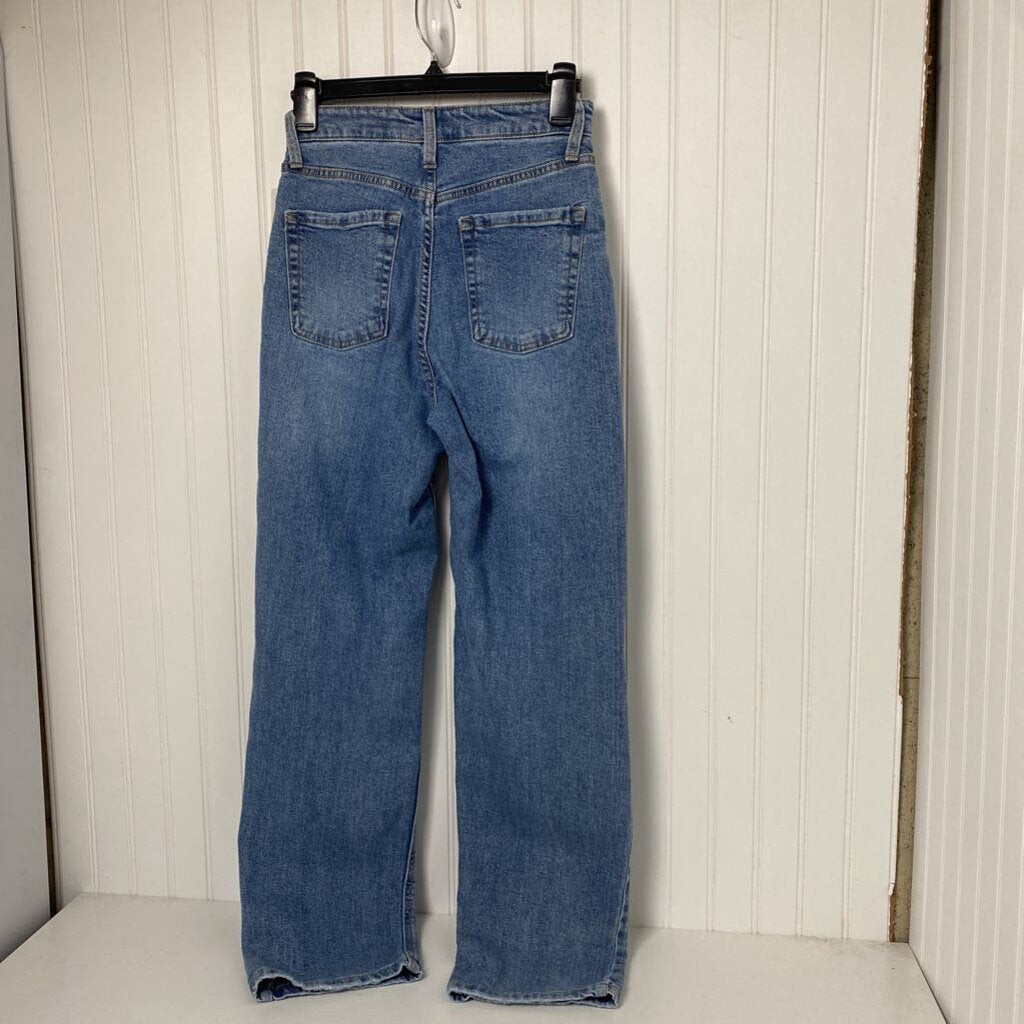 SUPER HIGH-RISE STRAIGHT DISTRESSED DENIM JEANS