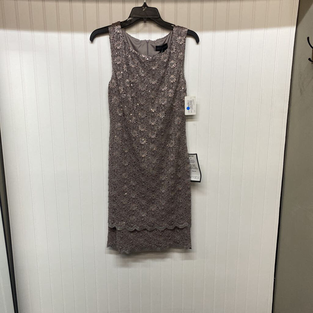 SLEEVELESS LACE SHORT DRESS