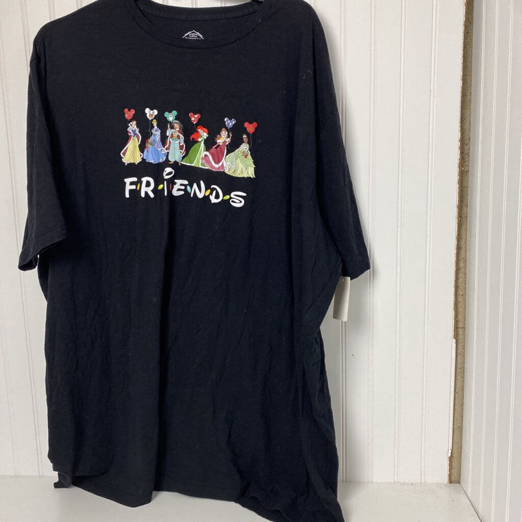 DISNEY FRIENDS T-SHIRT