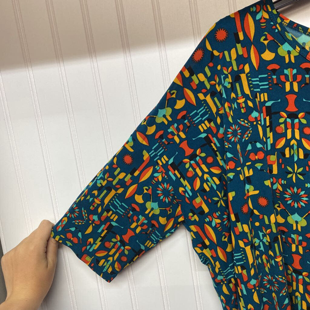 SHORT SLEEVE PRINTED KNIT DRESS