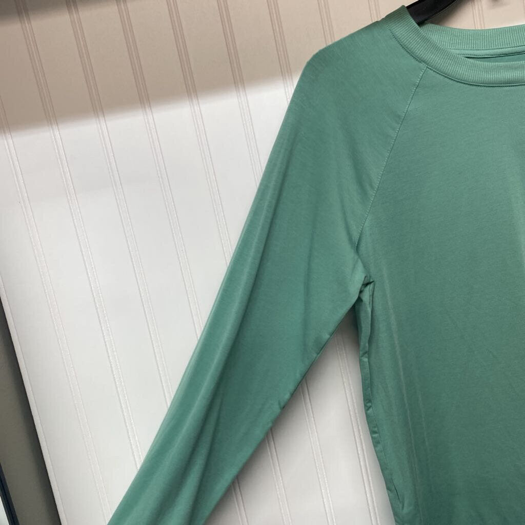 LONG SLEEVE KNIT TOP