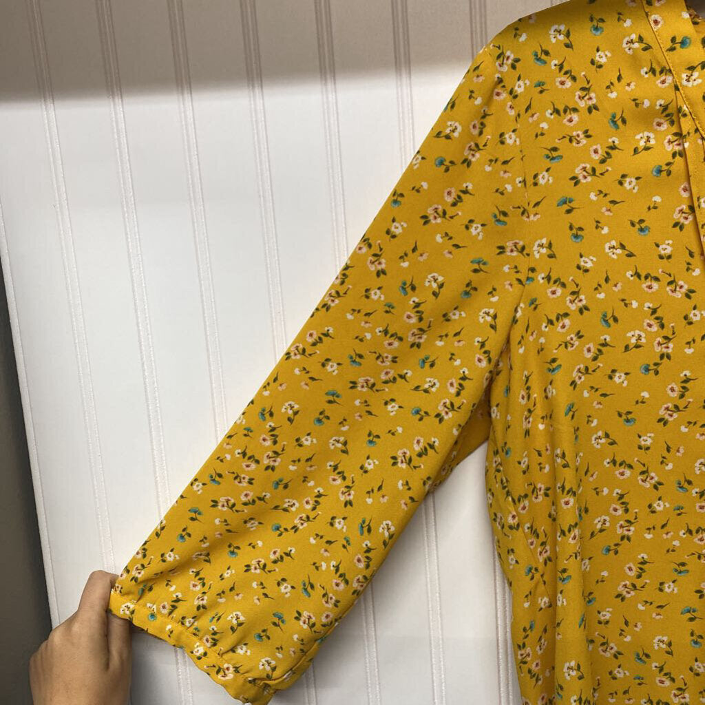LONG SLEEVE FLORAL PRINT TOP