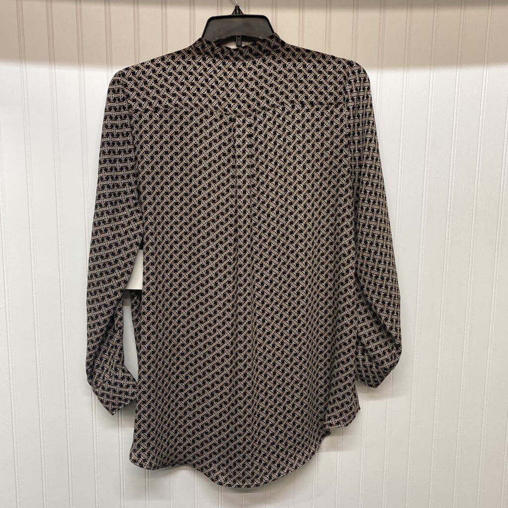 LONG SLEEVE BUTTON UP