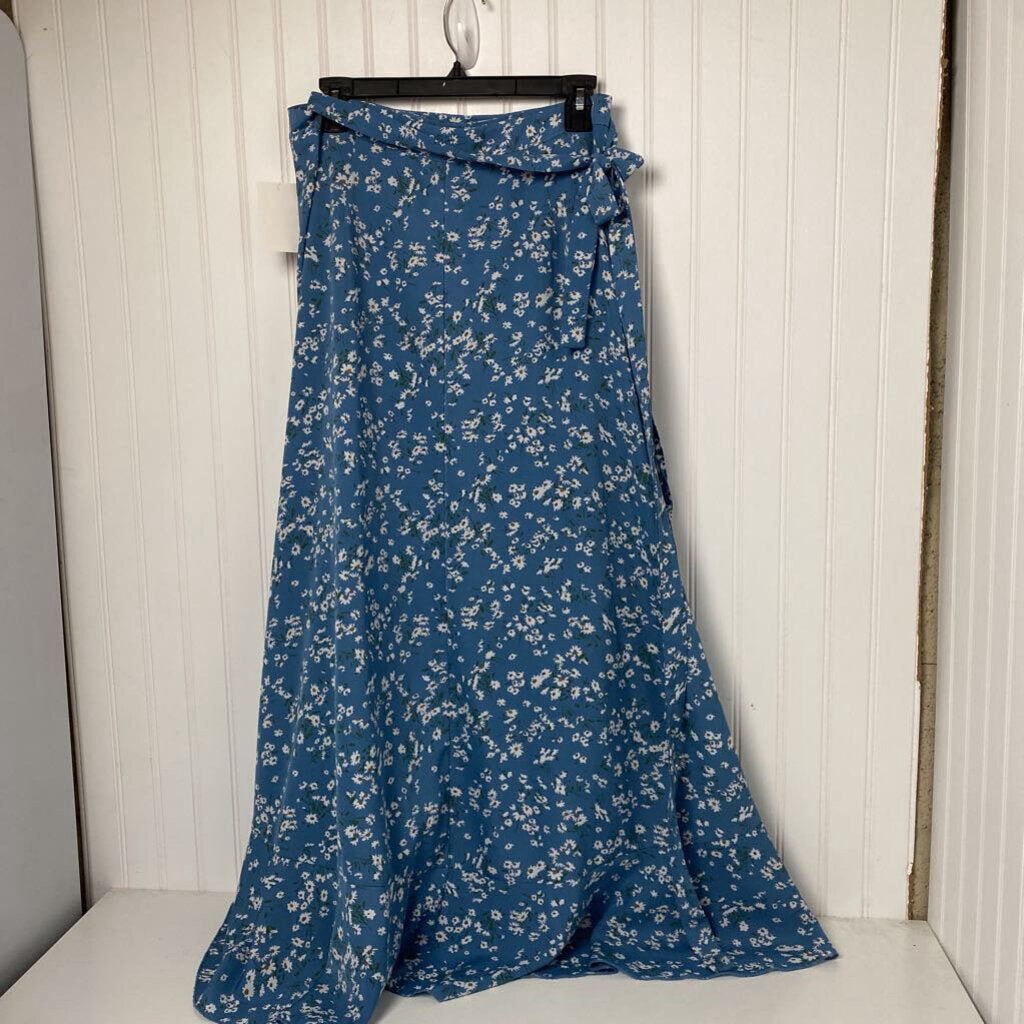 LONG SKIRT