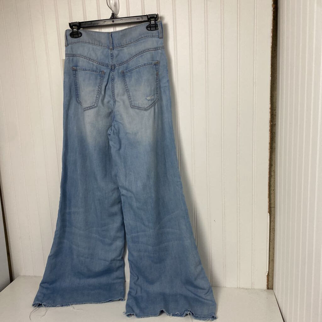 DENIM JEANS