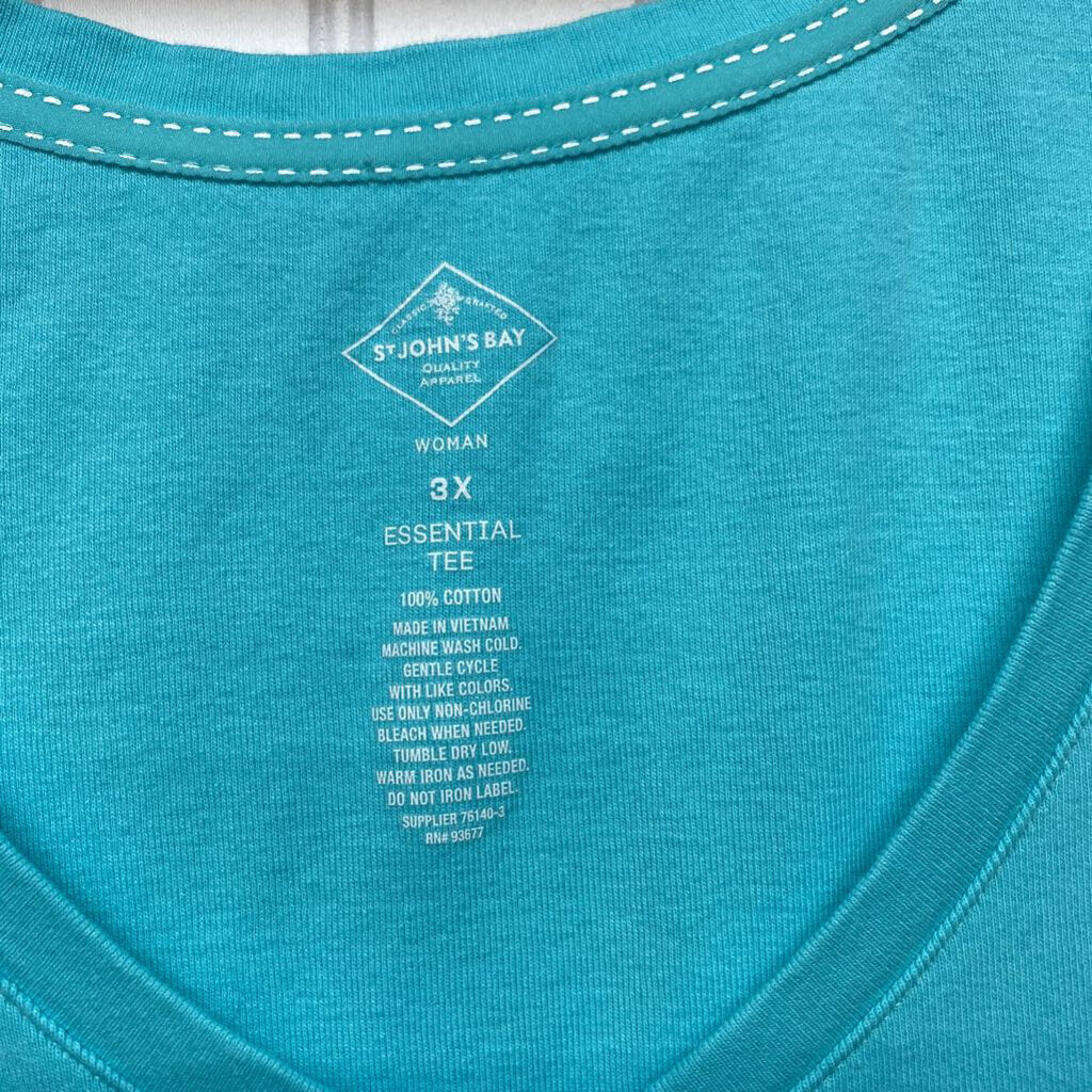 SHORT SLEEVE V NECK TEE