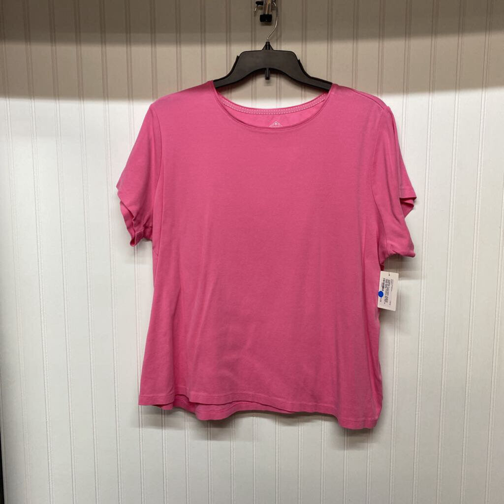WOMENS PLUS SHORT SLEEVE TEE