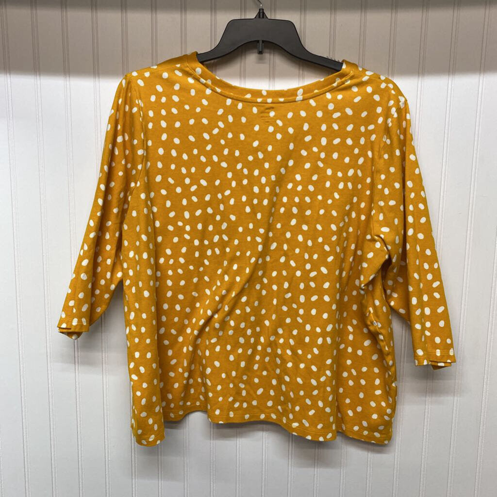 SHORT SLEEVE TOP