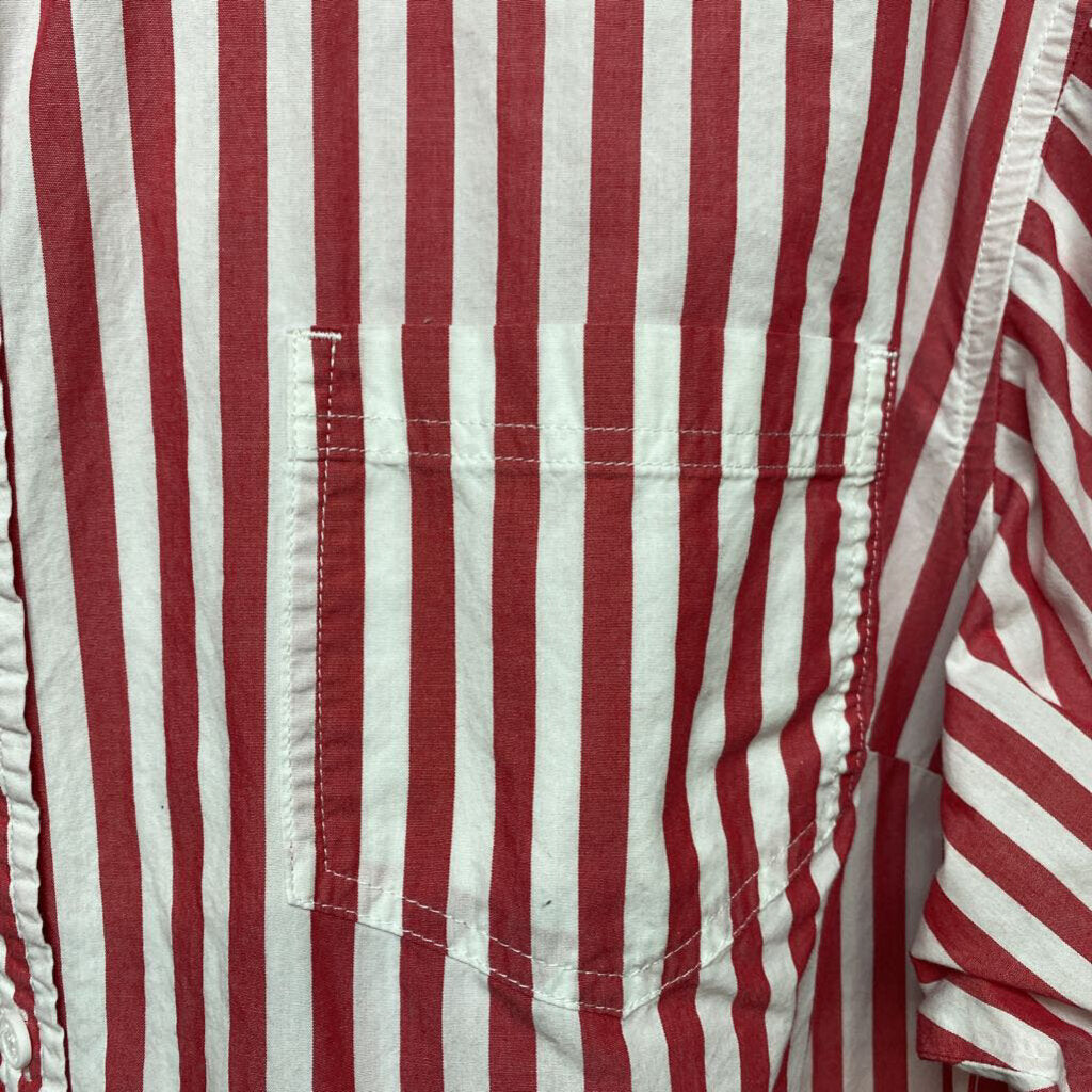 LONG SLEEVE STRIPED BUTTON UP SHIRT