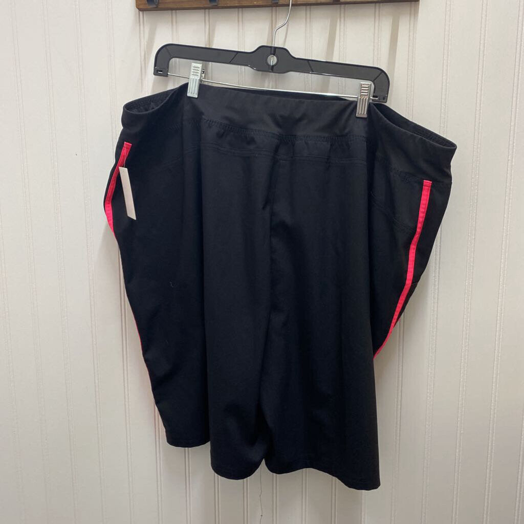 ATHLETIC SHORTS