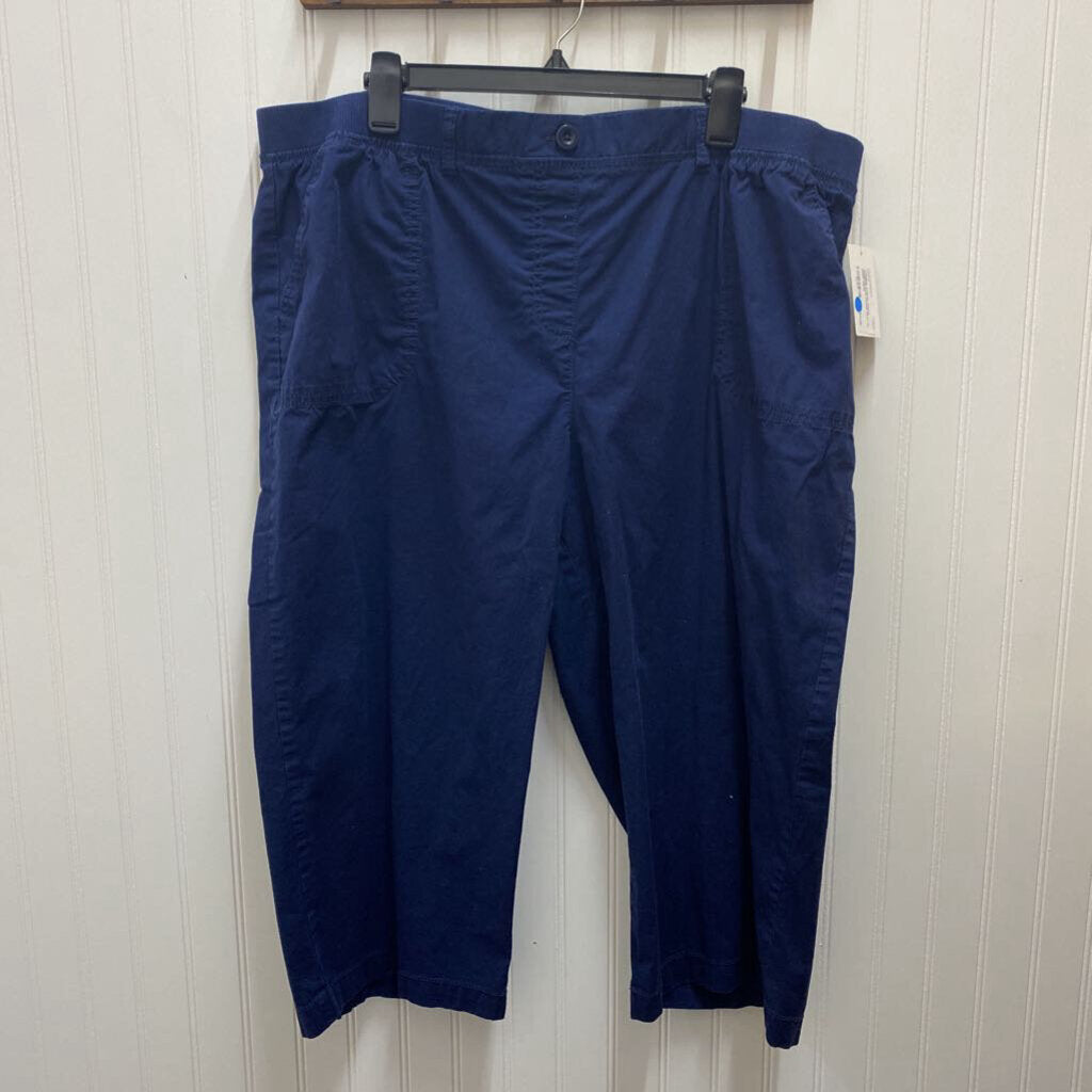 WOMENS PLUS CAPRIS