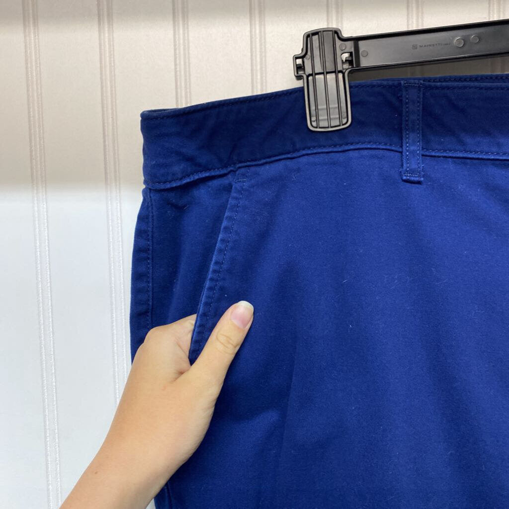 NAVY CASUAL PANTS